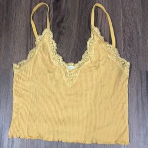 Forever 21 yellow crop top.